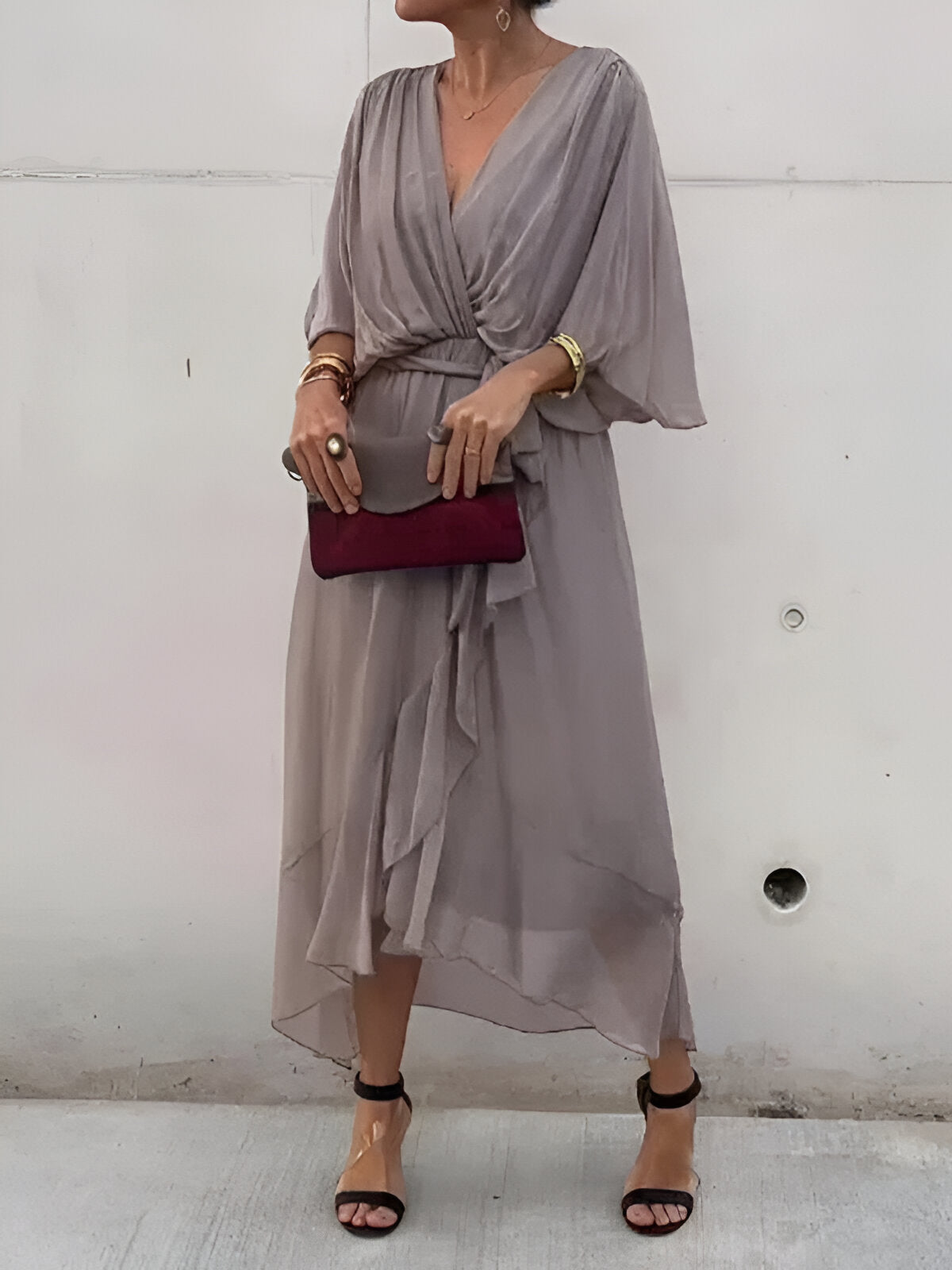 Jade | Robe en chiffon à encolure en v