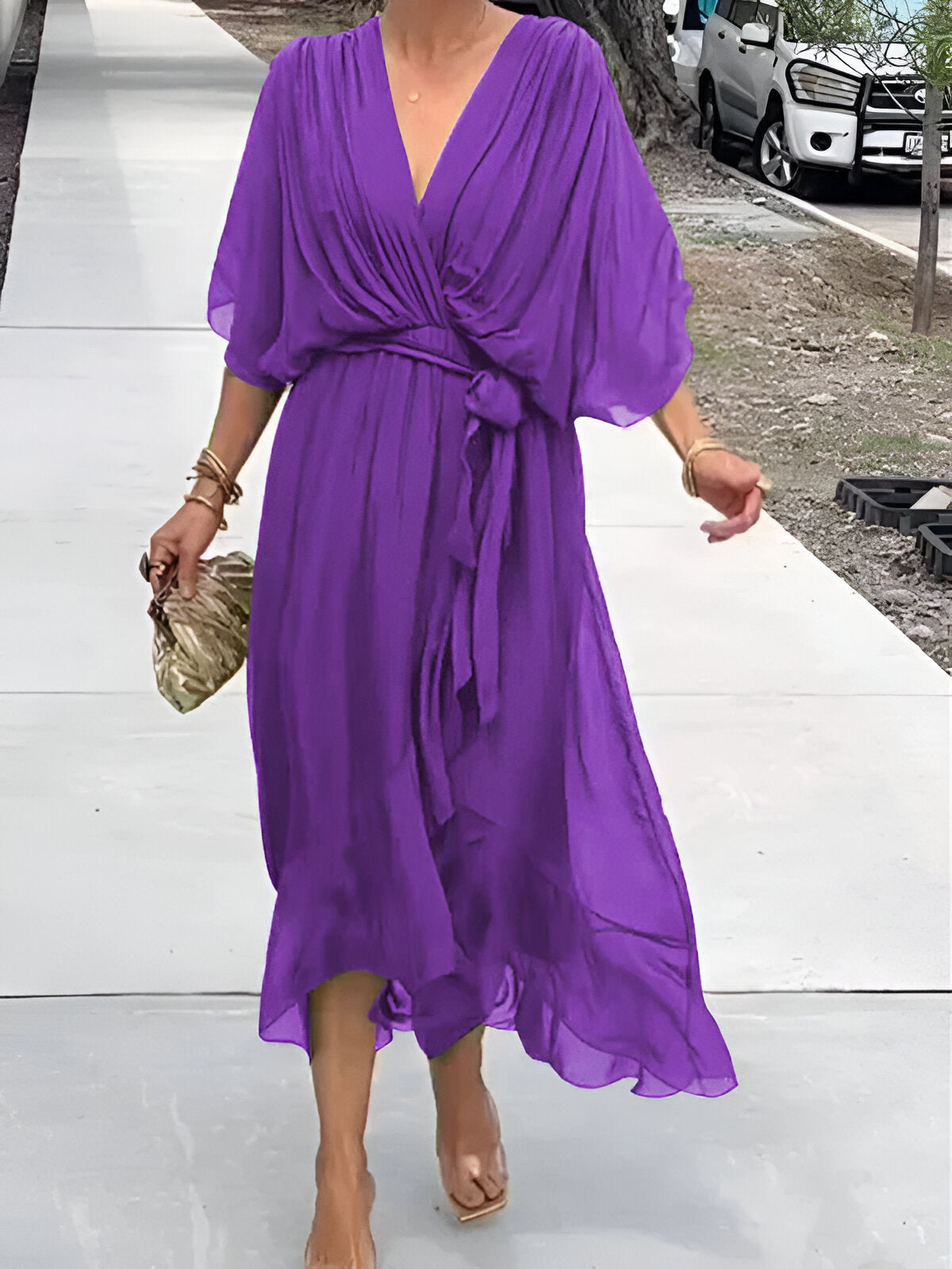 Jade | Robe en chiffon à encolure en v