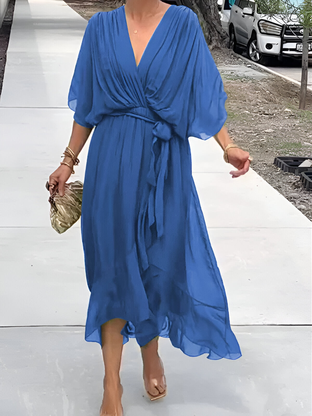 Jade | Robe en chiffon à encolure en v